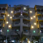 El Lotus Building